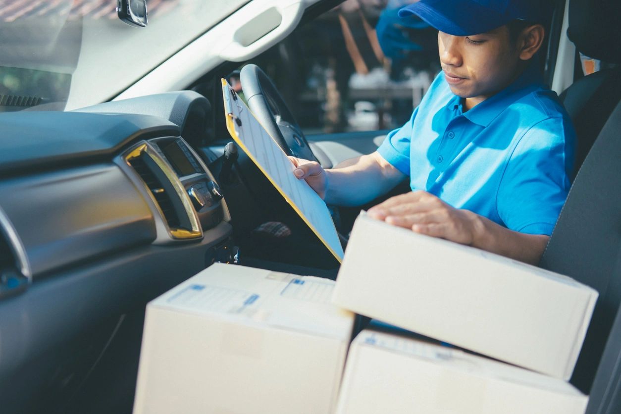 Expert team providing rush package delivery in Vienna, VA